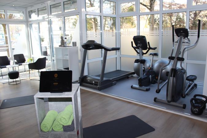 vitalytic, Vaterstetten, Deutschland - EMS Fitness Training